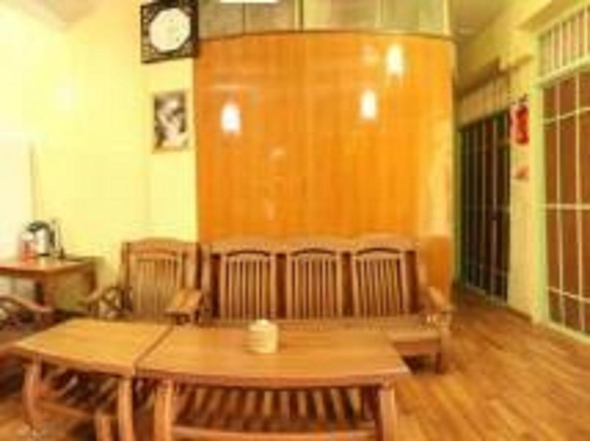 Yee Shin Guest House Hsipaw Esterno foto